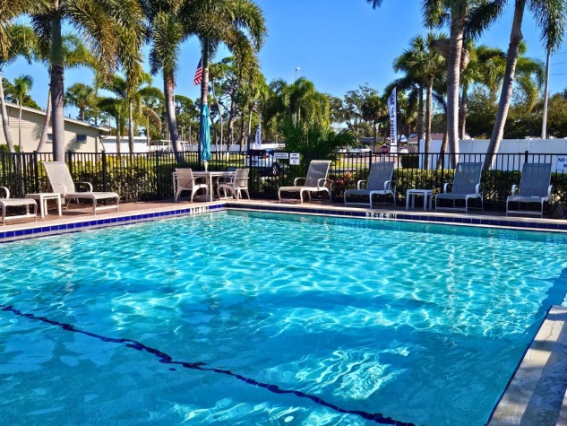 3901 Bahia Vista St, Lot 803, Sarasota, Florida 34242, 2 Bedrooms Bedrooms, ,2 BathroomsBathrooms,55-Plus Mobile Home,For Sale,Bahia Vista St, Lot 803,4415