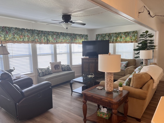 237 San Carlos St, Nokomis, Florida 34275, 2 Bedrooms Bedrooms, ,2 BathroomsBathrooms,55-Plus Mobile Home,For Sale,San Carlos St,4416