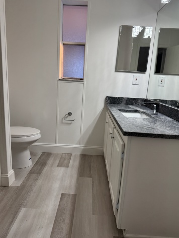 3839 Rhine St, Sarasota, Florida 34234, 2 Bedrooms Bedrooms, ,2 BathroomsBathrooms,55-Plus Mobile Home,For Sale,Rhine St,4417