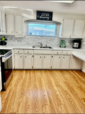 271 Sunnyside Lane, Clearwater, Florida 33770, 2 Bedrooms Bedrooms, ,2 BathroomsBathrooms,55-Plus Mobile Home,For Sale,Sunnyside Lane,4418