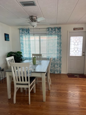 271 Sunnyside Lane, Clearwater, Florida 33770, 2 Bedrooms Bedrooms, ,2 BathroomsBathrooms,55-Plus Mobile Home,For Sale,Sunnyside Lane,4418