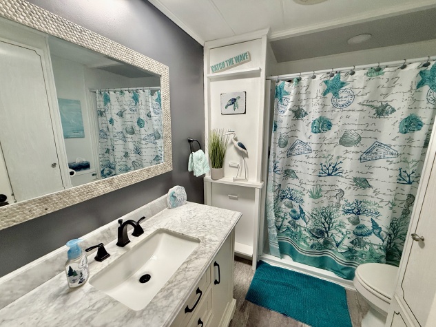 271 Sunnyside Lane, Clearwater, Florida 33770, 2 Bedrooms Bedrooms, ,2 BathroomsBathrooms,55-Plus Mobile Home,For Sale,Sunnyside Lane,4418