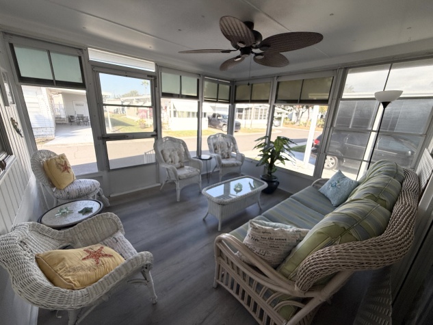 271 Sunnyside Lane, Clearwater, Florida 33770, 2 Bedrooms Bedrooms, ,2 BathroomsBathrooms,55-Plus Mobile Home,For Sale,Sunnyside Lane,4418