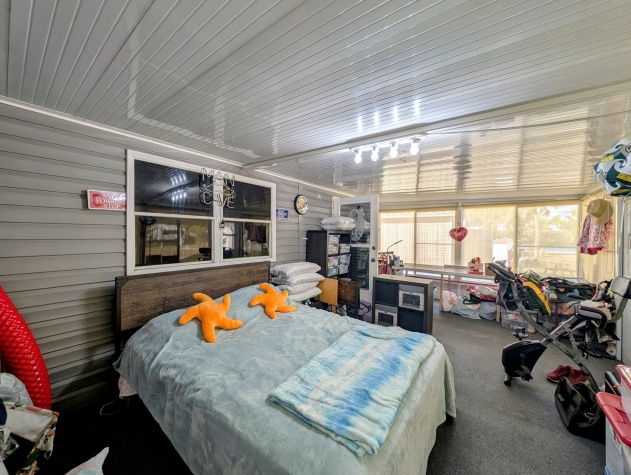 2206 Chaney Dr, Lot 297, Ruskin, Florida 33570, 2 Bedrooms Bedrooms, ,1 BathroomBathrooms,55-Plus Mobile Home,For Sale,Chaney Dr, Lot 297,4419