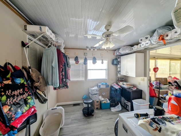 2206 Chaney Dr, Lot 297, Ruskin, Florida 33570, 2 Bedrooms Bedrooms, ,1 BathroomBathrooms,55-Plus Mobile Home,For Sale,Chaney Dr, Lot 297,4419