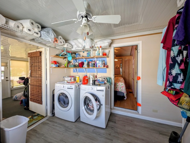 2206 Chaney Dr, Lot 297, Ruskin, Florida 33570, 2 Bedrooms Bedrooms, ,1 BathroomBathrooms,55-Plus Mobile Home,For Sale,Chaney Dr, Lot 297,4419