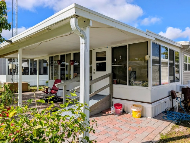 2206 Chaney Dr, Lot 297, Ruskin, Florida 33570, 2 Bedrooms Bedrooms, ,1 BathroomBathrooms,55-Plus Mobile Home,For Sale,Chaney Dr, Lot 297,4419