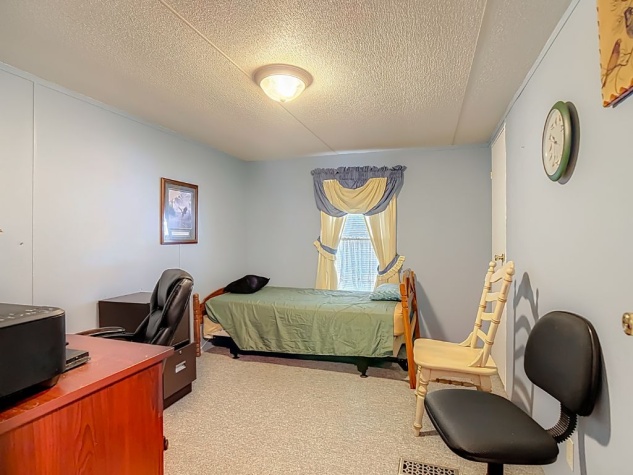 1201 Arizona Ave, Frostproof, Florida 33843, 3 Bedrooms Bedrooms, ,2 BathroomsBathrooms,55-Plus Mobile Home,For Sale,Arizona Ave,4420