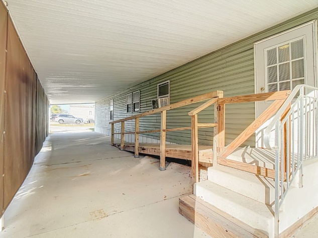 1201 Arizona Ave, Frostproof, Florida 33843, 3 Bedrooms Bedrooms, ,2 BathroomsBathrooms,55-Plus Mobile Home,For Sale,Arizona Ave,4420