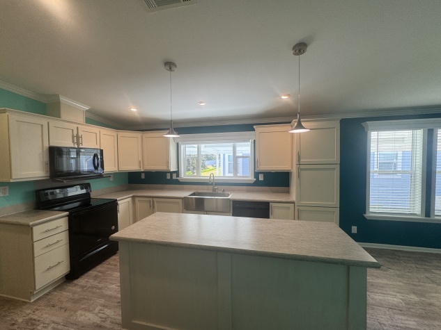 3112 Acorn Trail, Ellenton, Florida 34222, 3 Bedrooms Bedrooms, ,2 BathroomsBathrooms,55-Plus Mobile Home,For Sale,Acorn Trail,4422