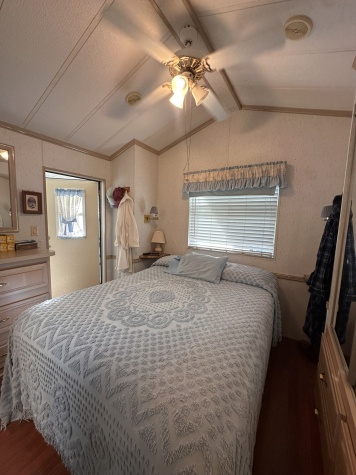 8225 Arevee Dr, Lot 342, New Port Richey, Florida 34653, 1 Bedroom Bedrooms, ,1 BathroomBathrooms,55-Plus Mobile Home,For Sale,Arevee Dr, Lot 342,4423