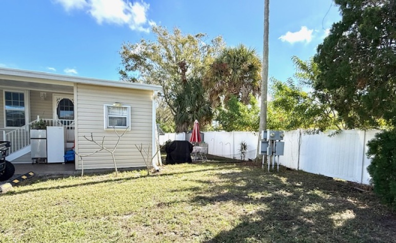 601 Starkey Rd, Lot 29, Largo, Florida 33771, 2 Bedrooms Bedrooms, ,2 BathroomsBathrooms,55-Plus Mobile Home,For Sale,Starkey Rd, Lot 29,4425