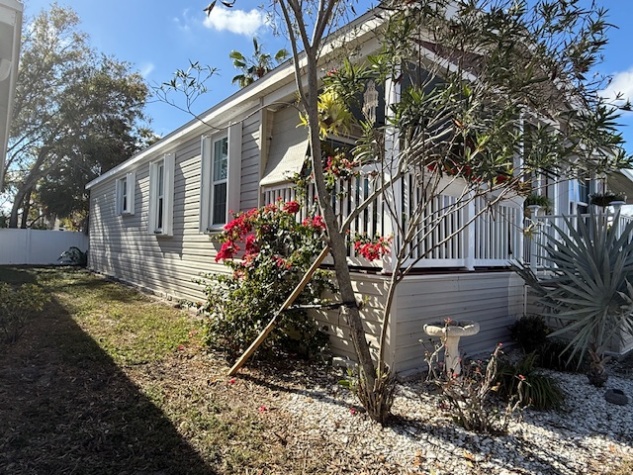 601 Starkey Rd, Lot 29, Largo, Florida 33771, 2 Bedrooms Bedrooms, ,2 BathroomsBathrooms,55-Plus Mobile Home,For Sale,Starkey Rd, Lot 29,4425