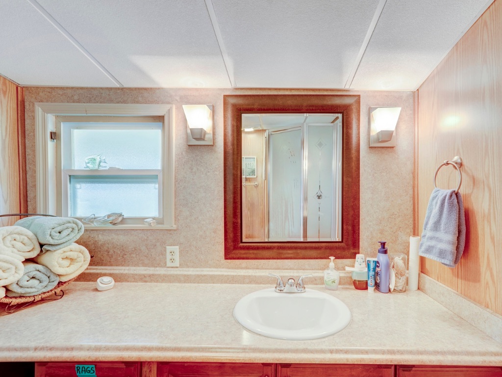 508 44th Avenue E, Lot L3, Bradenton, Florida 34203, 2 Bedrooms Bedrooms, ,2 BathroomsBathrooms,55-Plus Mobile Home,For Sale,44th Avenue E, Lot L3,4427