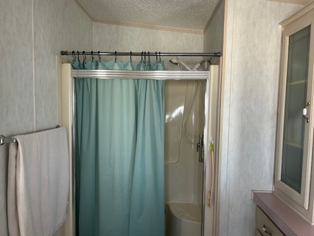 6873 Coconut Grove Cir, Ellenton, Florida 34222, 2 Bedrooms Bedrooms, ,2 BathroomsBathrooms,55-Plus Mobile Home,For Sale,Coconut Grove Cir,4430