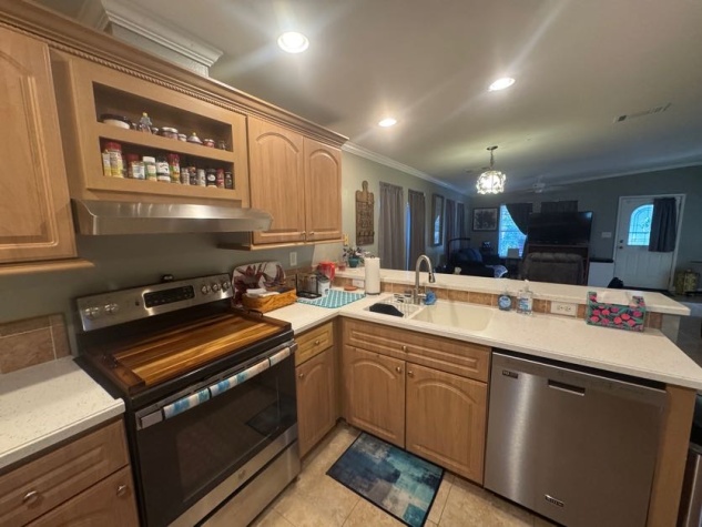 334 Den Helder Ave, Ellenton, Florida 34222, 2 Bedrooms Bedrooms, ,2 BathroomsBathrooms,55-Plus Mobile Home,For Sale,Den Helder Ave,4433