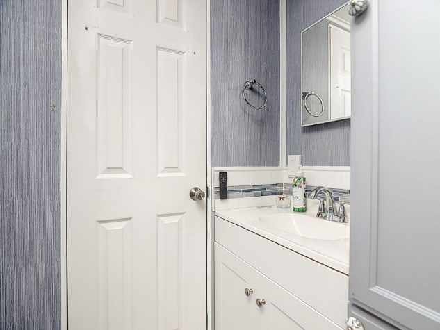 1015 Dundee Rd, Lot 34, Dundee, Florida 33838, 1 Bedroom Bedrooms, ,1 BathroomBathrooms,55-Plus Mobile Home,For Sale,Dundee Rd, Lot 34,4434