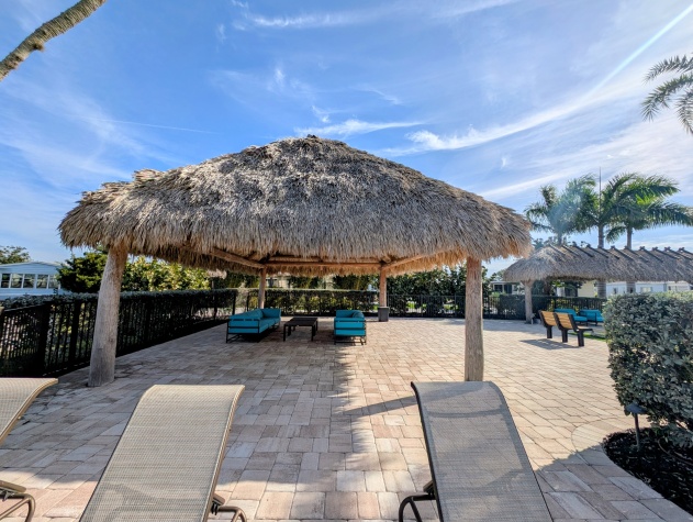 5700 Bayshore Rd, Lot 806, Palmetto, Florida 34221, 2 Bedrooms Bedrooms, ,2 BathroomsBathrooms,55-Plus Mobile Home,For Sale,Bayshore Rd, Lot 806,4436