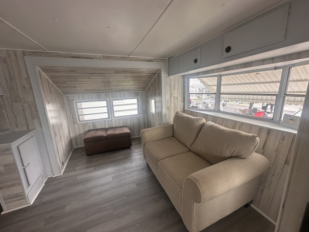 8225 Arevee Dr, Lot 524, New Port Richey, Florida 34653, 1 Bedroom Bedrooms, ,1 BathroomBathrooms,55-Plus Mobile Home,For Sale,Arevee Dr, Lot 524,4437