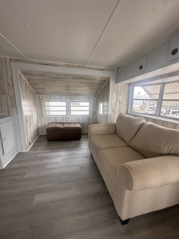 8225 Arevee Dr, Lot 524, New Port Richey, Florida 34653, 1 Bedroom Bedrooms, ,1 BathroomBathrooms,55-Plus Mobile Home,For Sale,Arevee Dr, Lot 524,4437