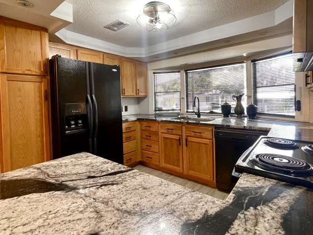 139 Poinciana Drive, Ellenton, Florida 34222, 2 Bedrooms Bedrooms, ,2 BathroomsBathrooms,55-Plus Mobile Home,For Sale,Poinciana Drive,4442