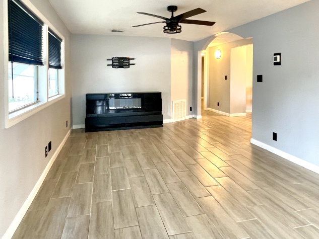 139 Poinciana Drive, Ellenton, Florida 34222, 2 Bedrooms Bedrooms, ,2 BathroomsBathrooms,55-Plus Mobile Home,For Sale,Poinciana Drive,4442