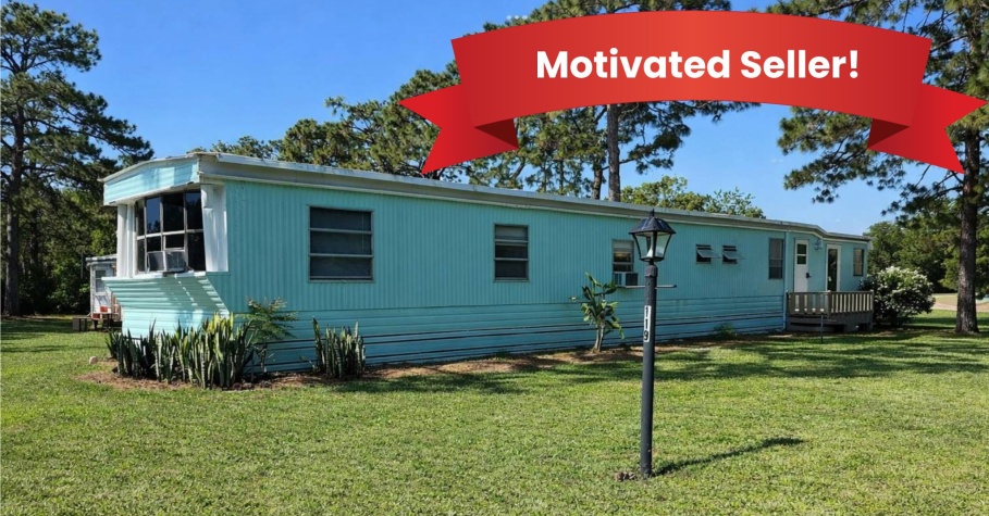 119 Theresa Dr, Melbourne, Florida 32934, 2 Bedrooms Bedrooms, ,2 BathroomsBathrooms,55-Plus Mobile Home,For Sale,Theresa Dr,4446