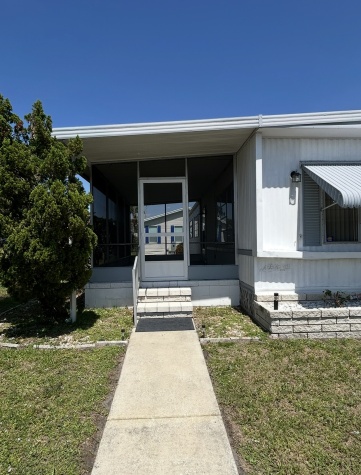 3600 Aachen St, Sarasota, Florida 34234, 2 Bedrooms Bedrooms, ,2 BathroomsBathrooms,55-Plus Mobile Home,For Sale,Aachen St,4453