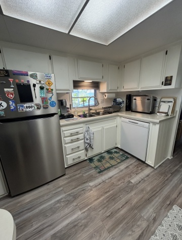 3600 Aachen St, Sarasota, Florida 34234, 2 Bedrooms Bedrooms, ,2 BathroomsBathrooms,55-Plus Mobile Home,For Sale,Aachen St,4453