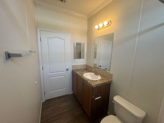 392 Teakwood Dr, Ellenton, Florida 34222, 2 Bedrooms Bedrooms, ,2 BathroomsBathrooms,55-Plus Mobile Home,For Sale,Teakwood Dr,4454