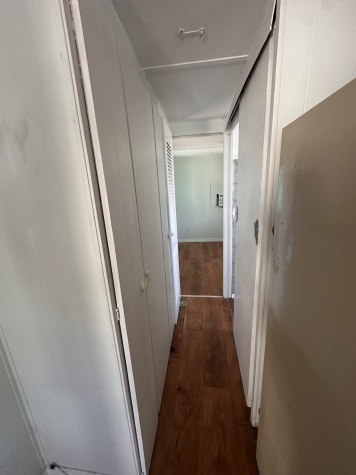 5015 Seminole Blvd, Lot 111, St Petersburg, Florida 33708, 1 Bedroom Bedrooms, ,1 BathroomBathrooms,55-Plus Mobile Home,For Sale,Seminole Blvd, Lot 111,4458