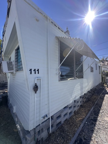 5015 Seminole Blvd, Lot 111, St Petersburg, Florida 33708, 1 Bedroom Bedrooms, ,1 BathroomBathrooms,55-Plus Mobile Home,For Sale,Seminole Blvd, Lot 111,4458