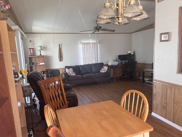 6515 15th St E, Lot B10, Sarasota, Florida 34243, 2 Bedrooms Bedrooms, ,2 BathroomsBathrooms,55-Plus Mobile Home,For Sale,15th St E, Lot B10,4466