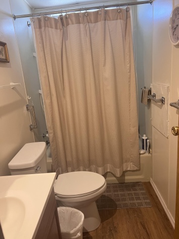 6515 15th St E, Lot B10, Sarasota, Florida 34243, 2 Bedrooms Bedrooms, ,2 BathroomsBathrooms,55-Plus Mobile Home,For Sale,15th St E, Lot B10,4466