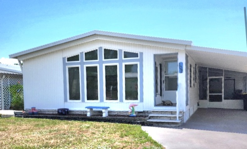 100 Hampton Rd, Lot 102, Clearwater, Florida 33759, 2 Bedrooms Bedrooms, ,2 BathroomsBathrooms,55-Plus Mobile Home,For Sale,Hampton Rd, Lot 102,4467