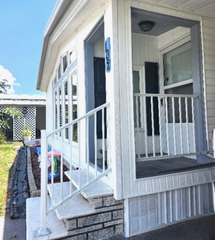 100 Hampton Rd, Lot 102, Clearwater, Florida 33759, 2 Bedrooms Bedrooms, ,2 BathroomsBathrooms,55-Plus Mobile Home,For Sale,Hampton Rd, Lot 102,4467