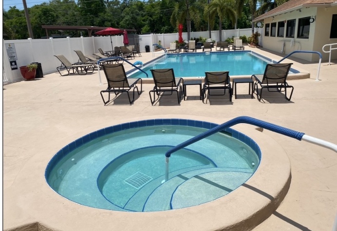 100 Hampton Rd, Lot 102, Clearwater, Florida 33759, 2 Bedrooms Bedrooms, ,2 BathroomsBathrooms,55-Plus Mobile Home,For Sale,Hampton Rd, Lot 102,4467