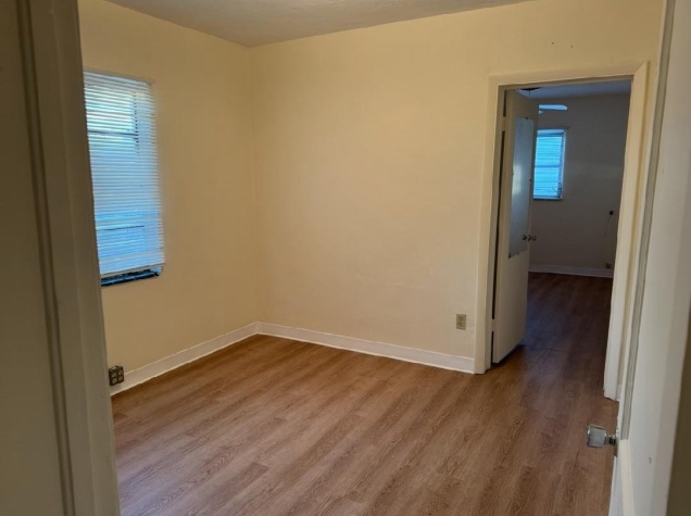 3565 58th Ave N, St Petersburg, Florida 33714, 3 Bedrooms Bedrooms, ,1 BathroomBathrooms,55-Plus Mobile Home,For Rent,58th Ave N,4496