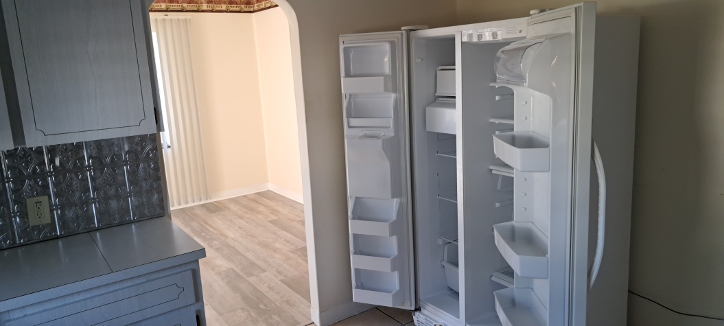 3565 58th Ave N, St Petersburg, Florida 33714, 3 Bedrooms Bedrooms, ,1 BathroomBathrooms,55-Plus Mobile Home,For Rent,58th Ave N,4500