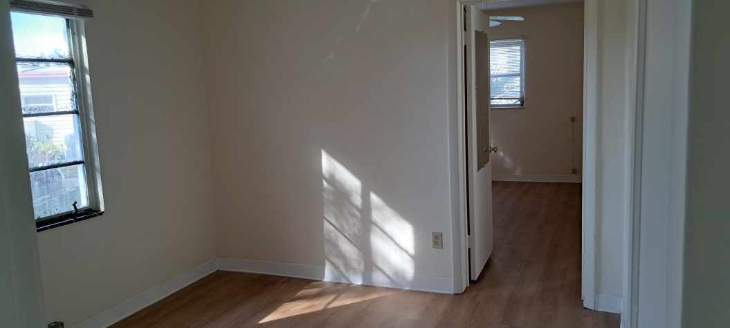 3565 58th Ave N, St Petersburg, Florida 33714, 3 Bedrooms Bedrooms, ,1 BathroomBathrooms,55-Plus Mobile Home,For Rent,58th Ave N,4500