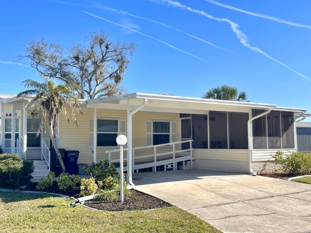 6812 Coconut Grove Circle, Ellenton, Florida 34222, 2 Bedrooms Bedrooms, ,2 BathroomsBathrooms,55-Plus Mobile Home,For Sale,Coconut Grove Circle,4503
