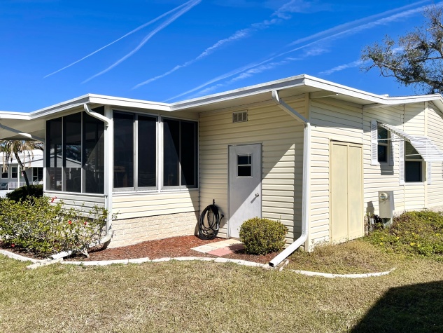 6812 Coconut Grove Circle, Ellenton, Florida 34222, 2 Bedrooms Bedrooms, ,2 BathroomsBathrooms,55-Plus Mobile Home,For Sale,Coconut Grove Circle,4503