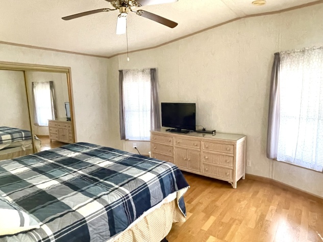 6812 Coconut Grove Circle, Ellenton, Florida 34222, 2 Bedrooms Bedrooms, ,2 BathroomsBathrooms,55-Plus Mobile Home,For Sale,Coconut Grove Circle,4503