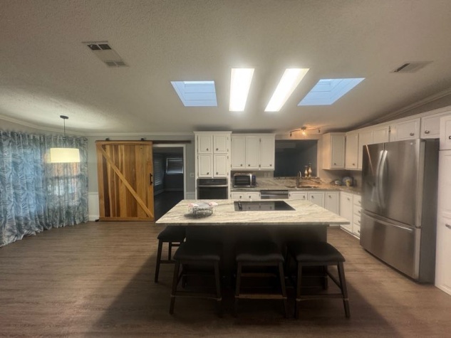 8103 Lemonwood Dr S, Ellenton, Florida 34222, 2 Bedrooms Bedrooms, ,2 BathroomsBathrooms,55-Plus Mobile Home,For Sale,Lemonwood Dr S,4506