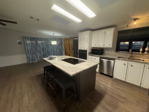 8103 Lemonwood Dr S, Ellenton, Florida 34222, 2 Bedrooms Bedrooms, ,2 BathroomsBathrooms,55-Plus Mobile Home,For Sale,Lemonwood Dr S,4506