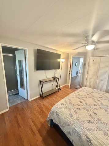 924 Zacapa Ave, Venice, Florida 34285, 2 Bedrooms Bedrooms, ,2 BathroomsBathrooms,55-Plus Mobile Home,For Sale,Zacapa Ave,4507