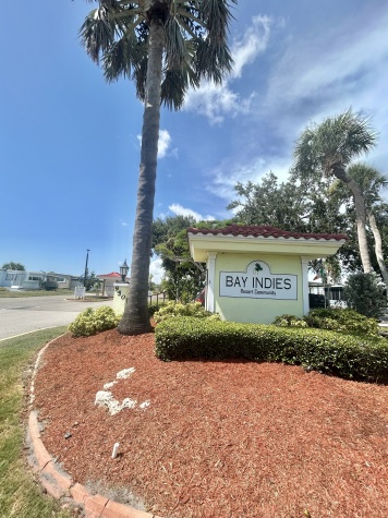 924 Zacapa Ave, Venice, Florida 34285, 2 Bedrooms Bedrooms, ,2 BathroomsBathrooms,55-Plus Mobile Home,For Sale,Zacapa Ave,4507