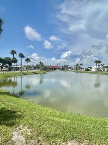 924 Zacapa Ave, Venice, Florida 34285, 2 Bedrooms Bedrooms, ,2 BathroomsBathrooms,55-Plus Mobile Home,For Sale,Zacapa Ave,4507