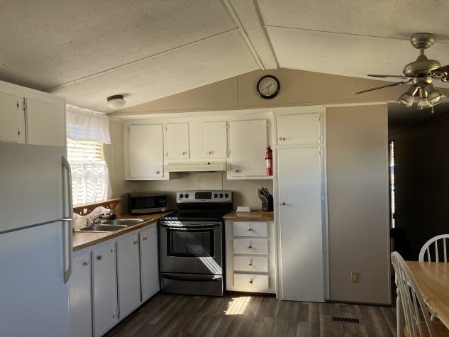 944 Reynolds Road, Lot 35, Lakeland, Florida 33801, 2 Bedrooms Bedrooms, ,1 BathroomBathrooms,55-Plus Mobile Home,For Sale,Reynolds Road, Lot 35,4509