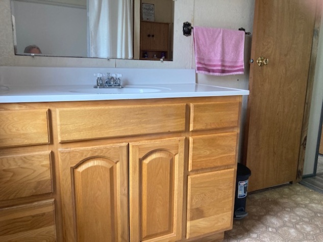 944 Reynolds Road, Lot 35, Lakeland, Florida 33801, 2 Bedrooms Bedrooms, ,1 BathroomBathrooms,55-Plus Mobile Home,For Sale,Reynolds Road, Lot 35,4509